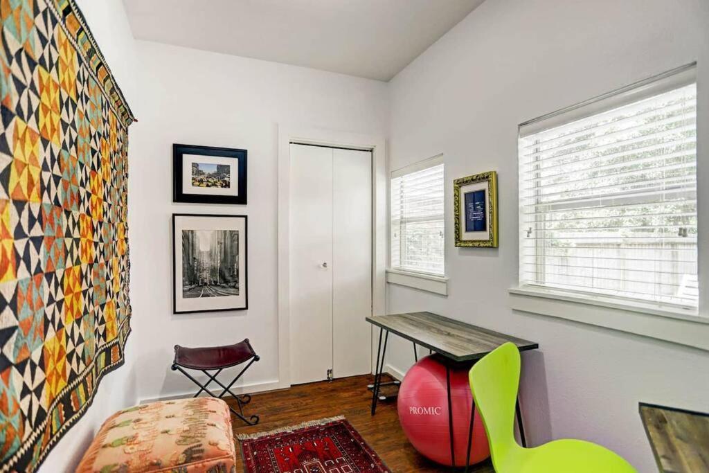 Villa Artsy Heights House: Walk To Food-Bars-Shops-Trails, Kids & Pet Friendly Houston Exterior foto